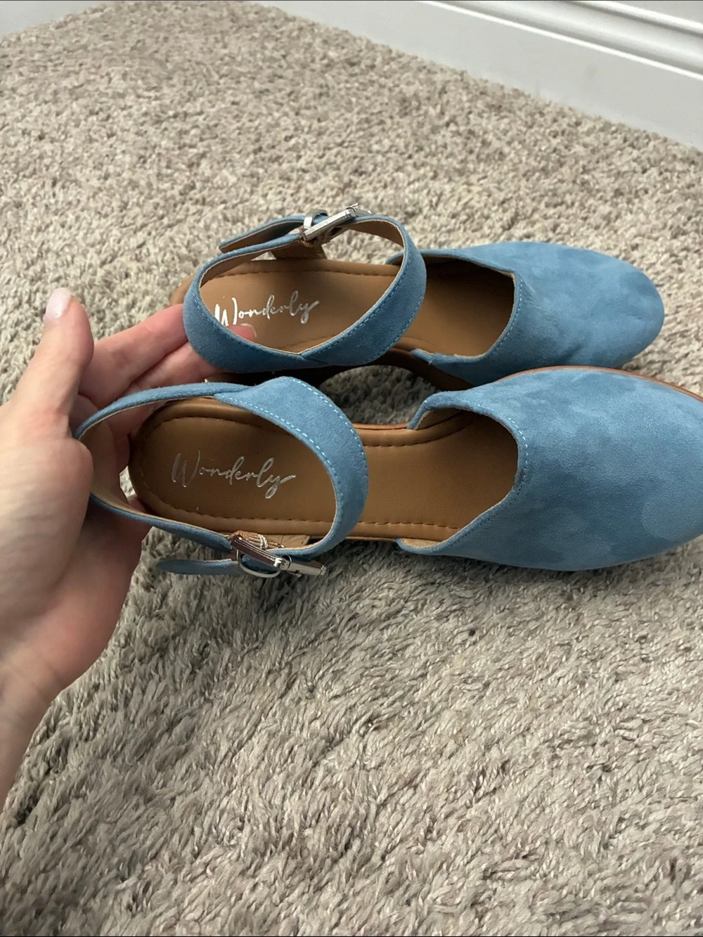 Wonderly stylish blue